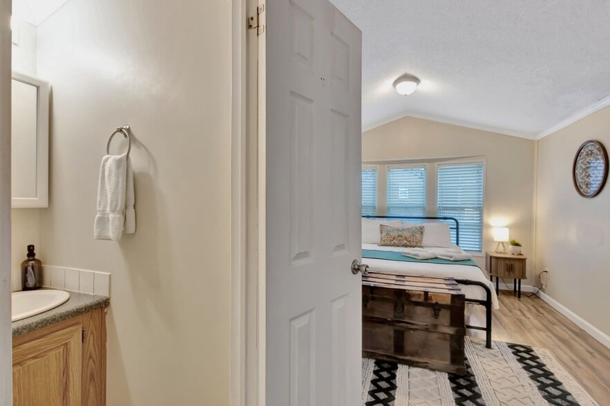 More Photos Of 11845 US 41 St, Monteagle Trailer Camper Park For Sale