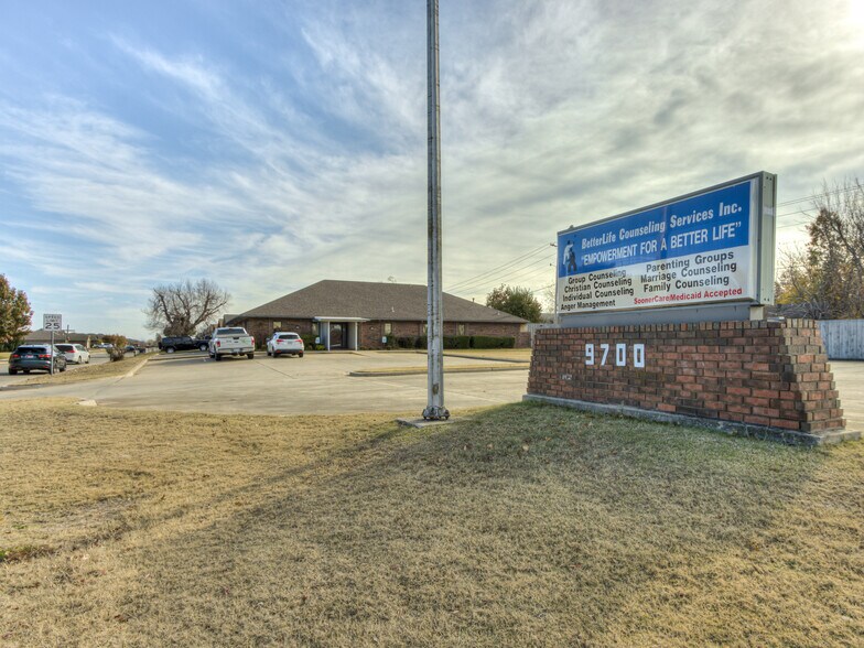 More Photos Of 9700 S S Pennsylvania Ave, Oklahoma City Medical For Sale