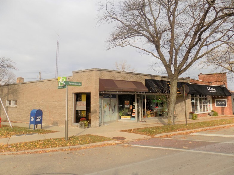 More Photos Of 597-599 Roger Williams Ave, Highland Park Storefront For Lease