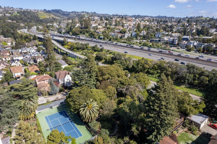 More Photos Of 0 Ivanhoe, Oakland Land For Sale