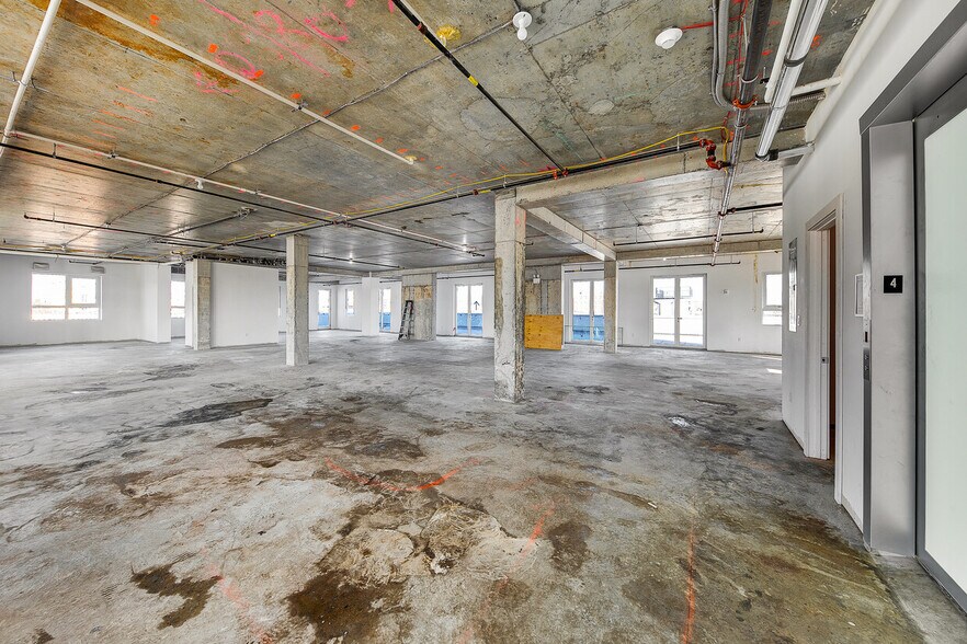 More Photos Of 1055-1063 63rd St, Brooklyn Office For Sale
