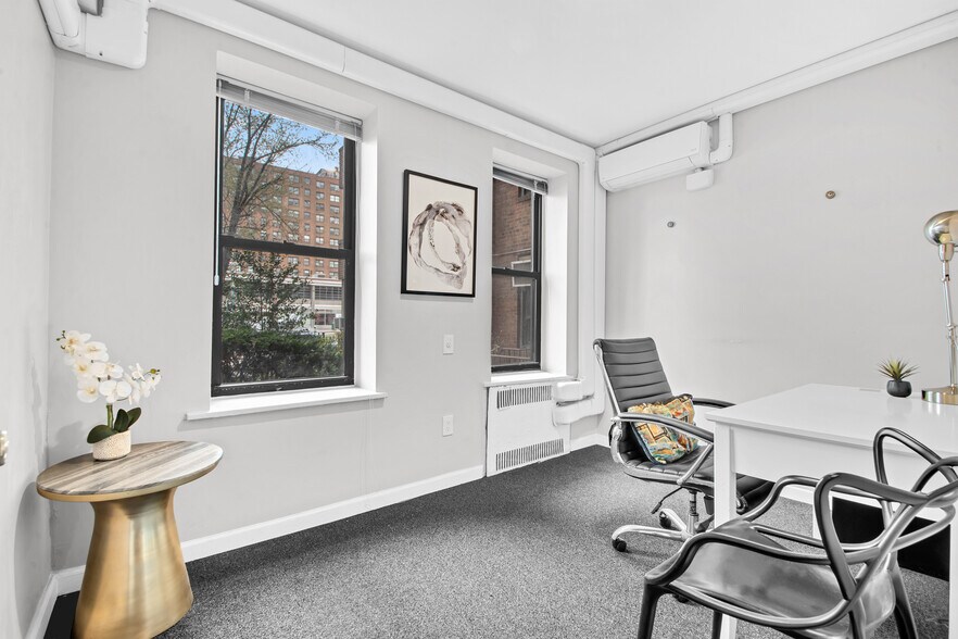 More Photos Of 98120 Queens Blvd, Rego Park Apartments For Sale