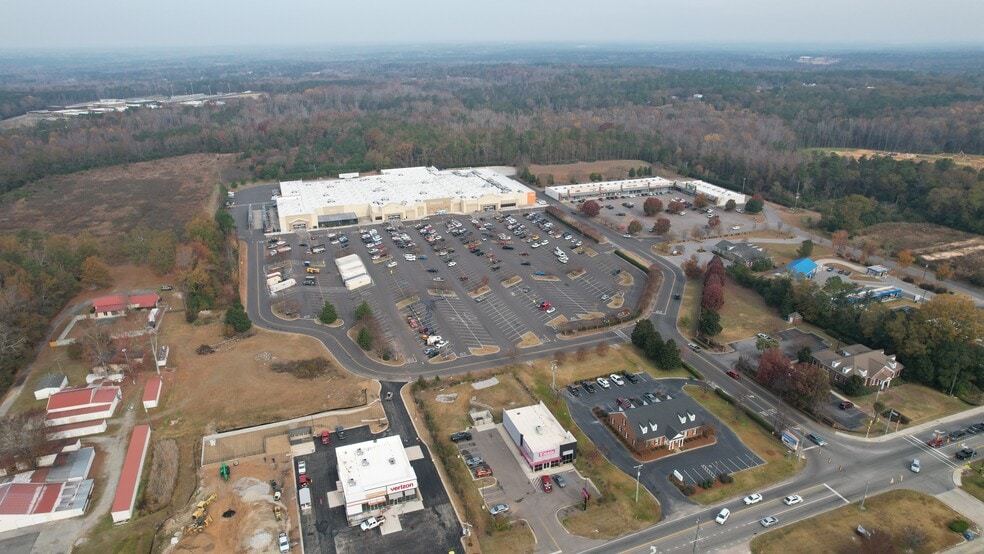 Primary Photo Of 115 E Church St, Leesville Unknown For Lease