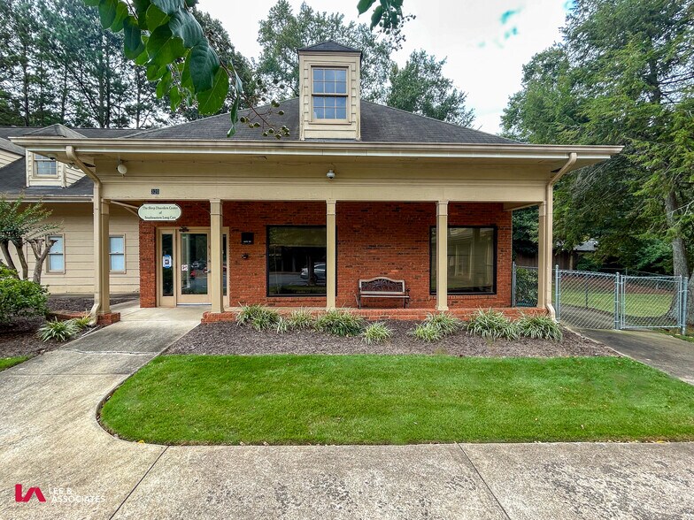 More Photos Of 320 Winn Way, Decatur Medical For Lease