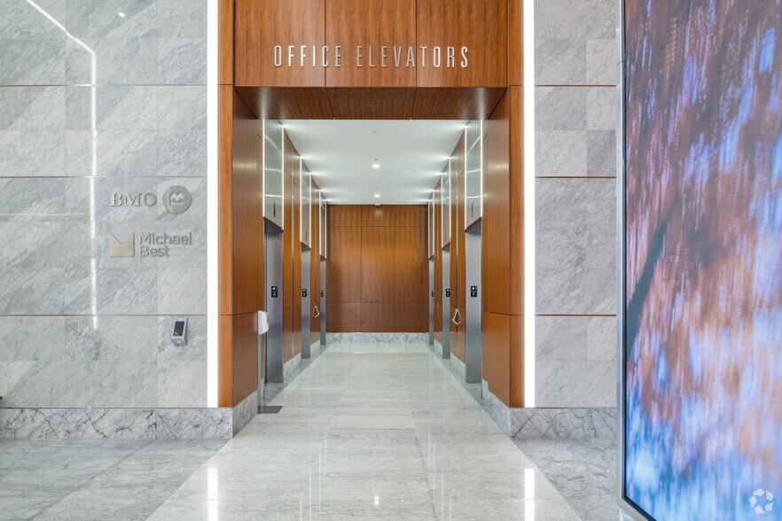 More Photos Of 790 N Water St, Milwaukee Office For Lease