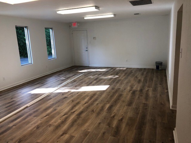 More Photos Of 2527 Fm 691, Denison Medical For Sale