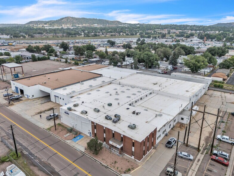 More Photos Of 3605-3625 N Stone Ave, Colorado Springs Distribution For Lease