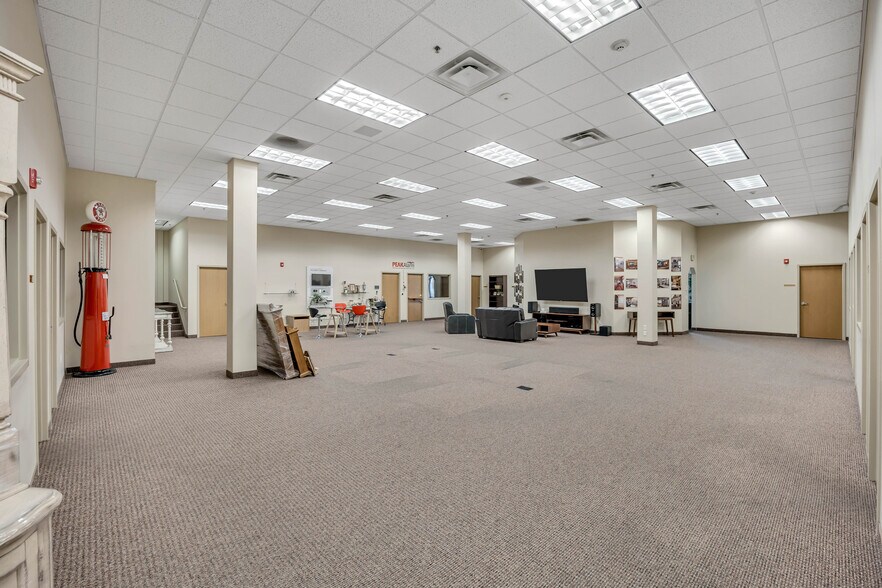 More Photos Of 3465 W 1500 S, Salt Lake City Office For Lease