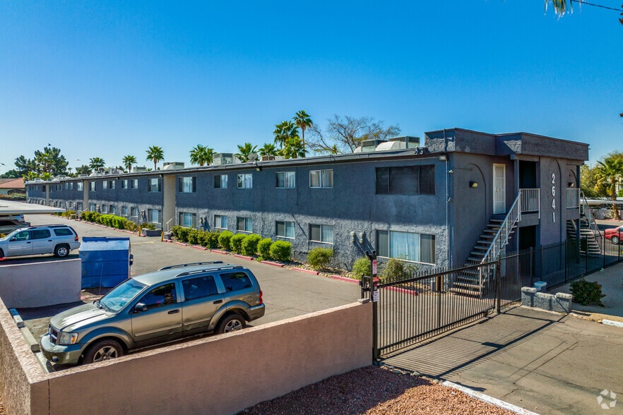 More Photos Of 2641 W Butler Dr, Phoenix Apartments For Sale