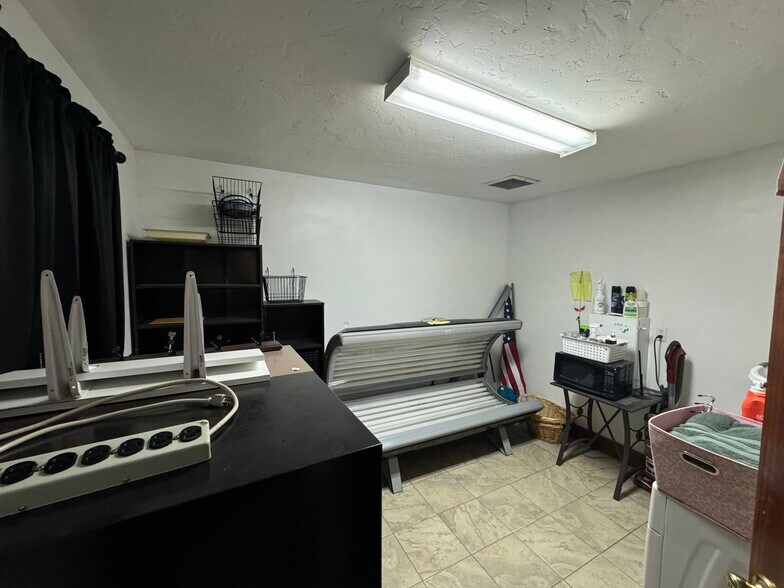 More Photos Of 743 Highway 6 & 50, Fruita Distribution For Lease
