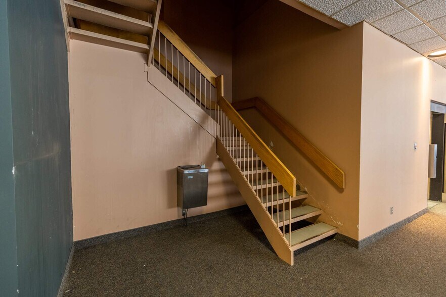 More Photos Of 2 Lisgar St, Sudbury Office For Sale