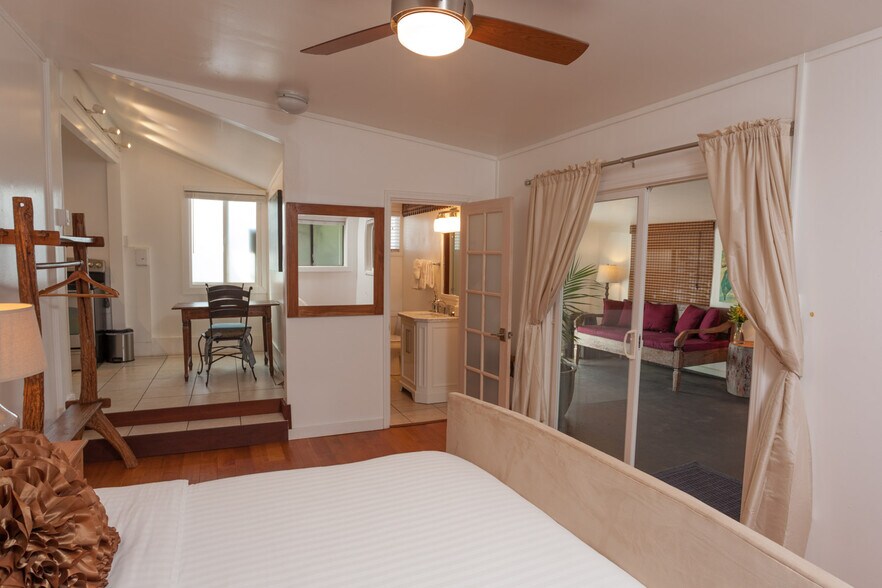 More Photos Of 69 Hana Hwy, Paia Freestanding For Sale