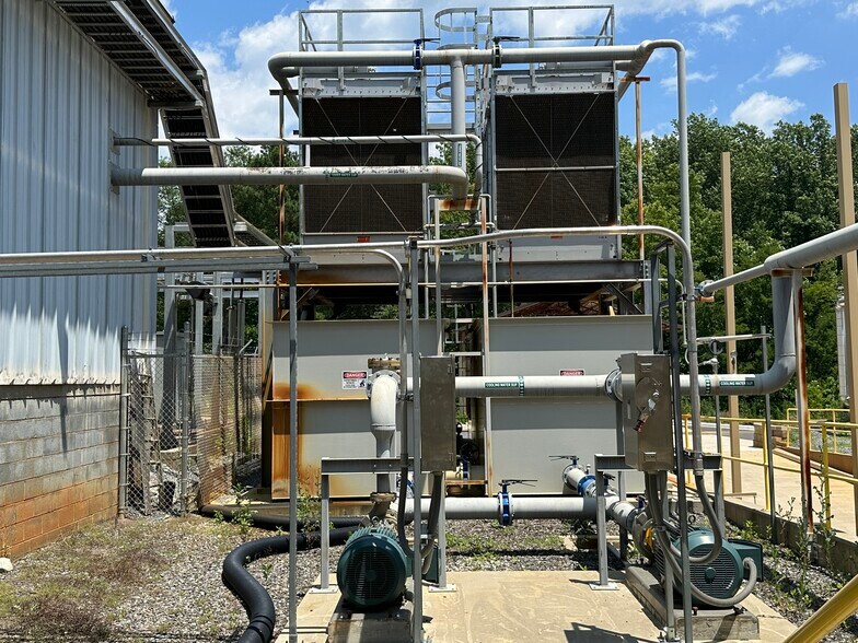 More Photos Of 119 Metrolina Dr, Shelby Manufacturing For Sale