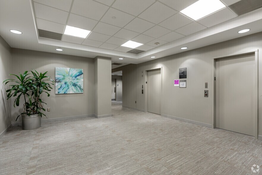 More Photos Of 50 Millstone Rd, East Windsor Unknown For Lease