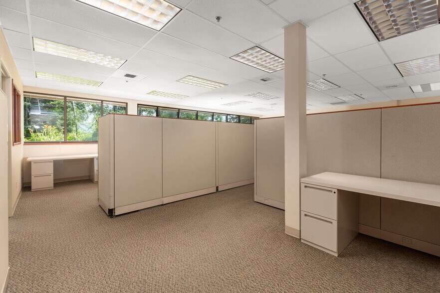 More Photos Of 555 Corporate Dr, Kalispell Medical For Lease