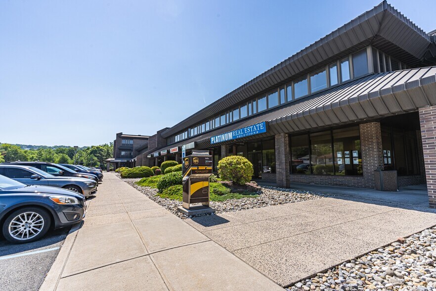 More Photos Of 1003-1031 McBride Ave, Woodland Park Medical For Sale