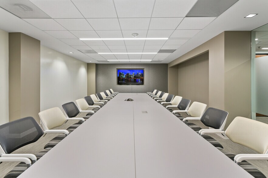 More Photos Of 1025 Connecticut Ave NW, Washington Coworking Space