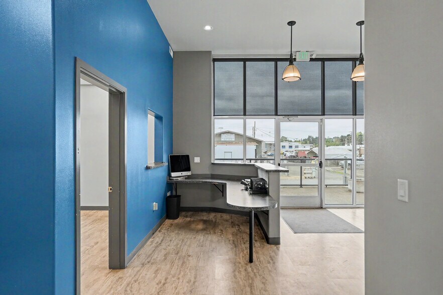 More Photos Of 2729 Pacific Blvd SW, Albany Warehouse For Lease