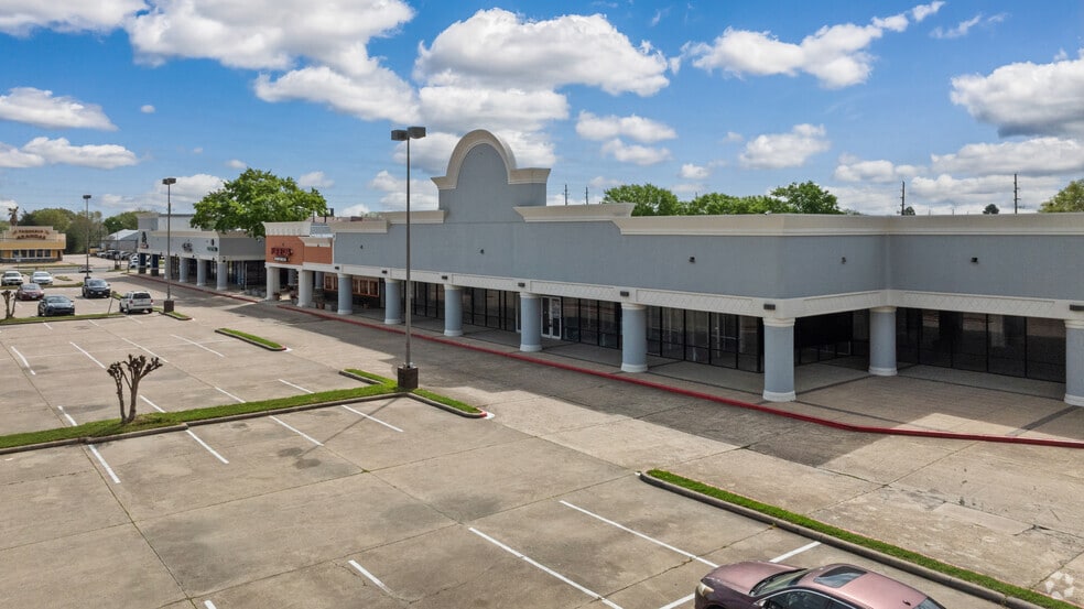 More Photos Of 16211-16231 Clay Rd, Houston Unknown For Lease