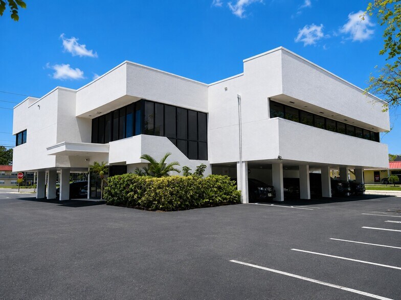 Primary Photo Of 6191 W Atlantic Blvd, Margate Office For Lease