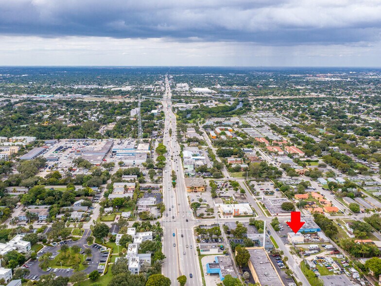 More Photos Of 1021 NW 1st St, Fort Lauderdale Warehouse For Sale