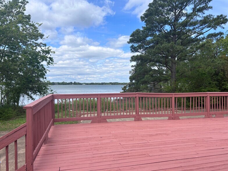 More Photos Of 1721 N King St, Hampton Daycare Center For Sale