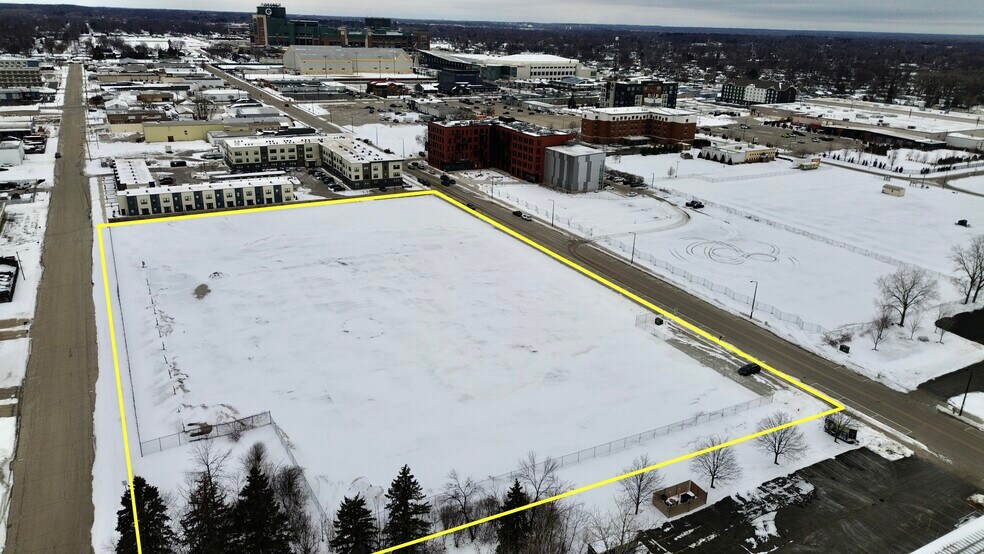 Primary Photo Of 651 Mike McCarthy Way, Ashwaubenon Land For Sale