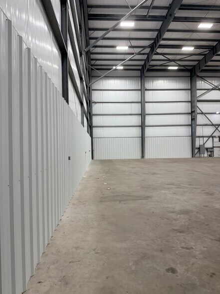 More Photos Of 103 Industrial Park Blvd, Hitchcock Warehouse For Lease