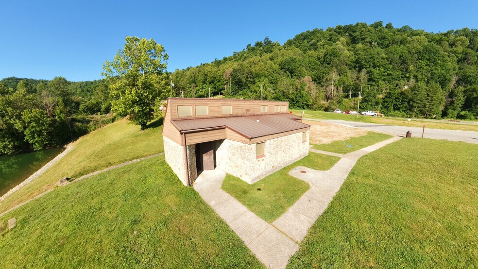 Primary Photo Of 217 Big Smith Br, Sassafras Marina For Sale