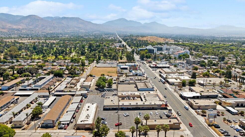 More Photos Of 200-216 E Highland Ave, San Bernardino Unknown For Lease
