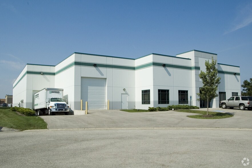 More Photos Of 23810 W Industrial Dr N, Plainfield Warehouse For Lease