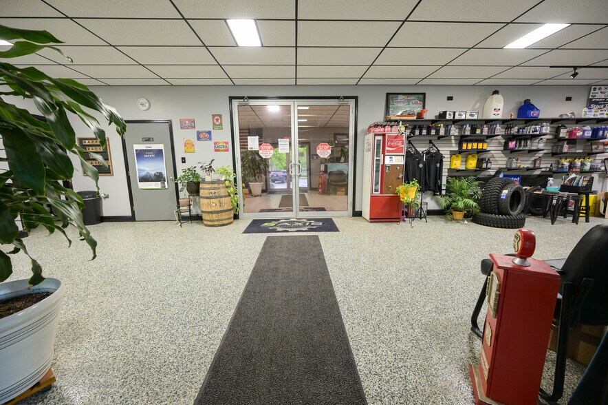 More Photos Of 125 Southern Ave, Little Falls Industrial For Lease