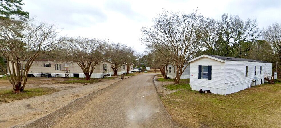 More Photos Of 4915 US Highway 80, Selma Manufactured Housing Mobile Home Park For Sale