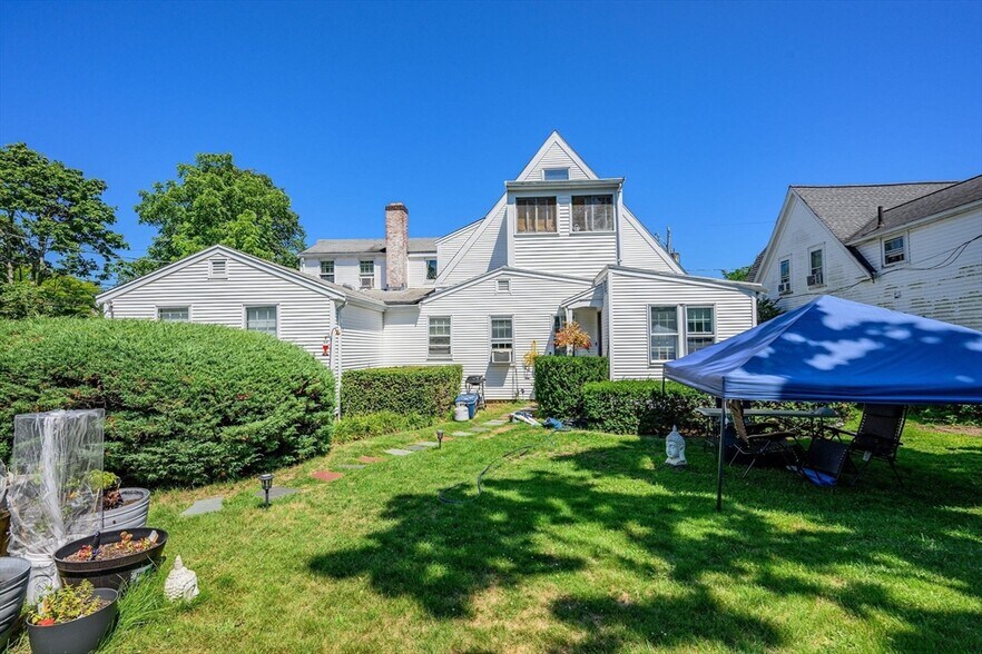 More Photos Of 53 School St, Hyannis Apartments For Sale
