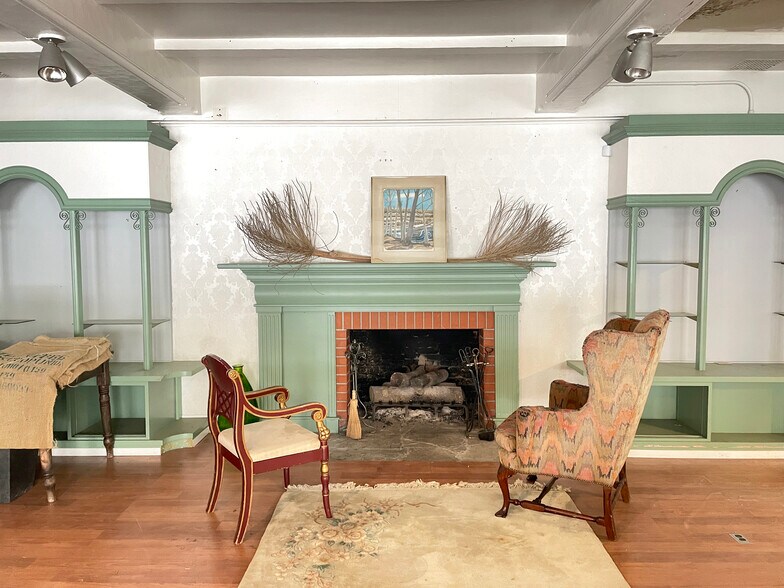 More Photos Of 4632 Telegraph Ave, Oakland General Retail For Sale