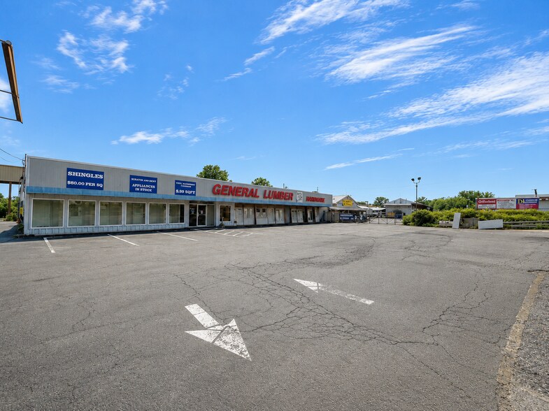 More Photos Of 529-531 Erie W blvd, Rome Industrial For Sale