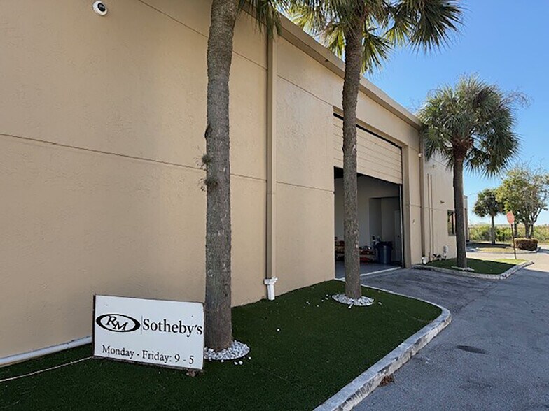 More Photos Of 3474-3476 SW 15th St, Deerfield Beach, Deerfield Beach Warehouse For Sale
