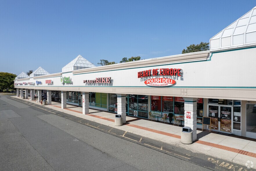 More Photos Of 1020 State Route 18, East Brunswick Unknown For Lease