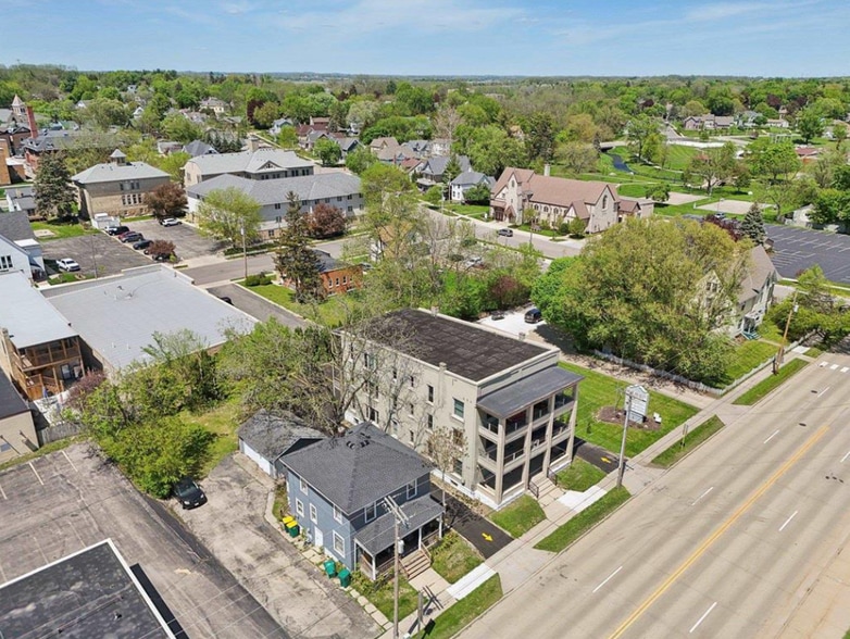 More Photos Of 108 N Main St, Edgerton Apartments For Sale