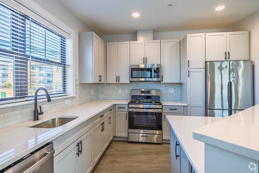 More Photos Of 282 South Ave, Fanwood Apartments For Lease