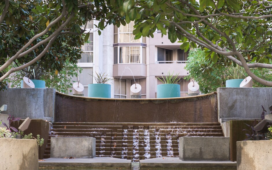 More Photos Of 123 S Figueroa St, Los Angeles Apartments For Lease