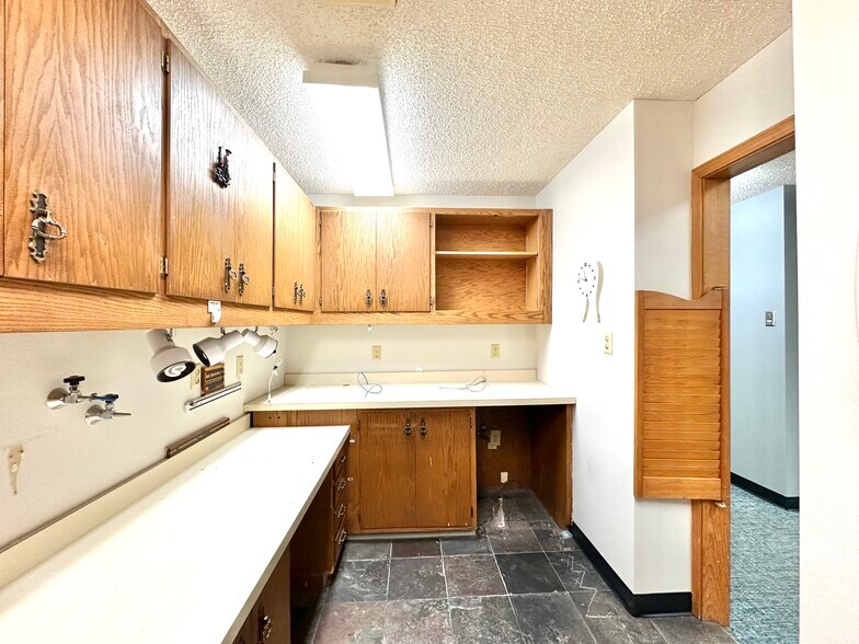 More Photos Of 1275 Joliet St, Dyer General Retail For Sale