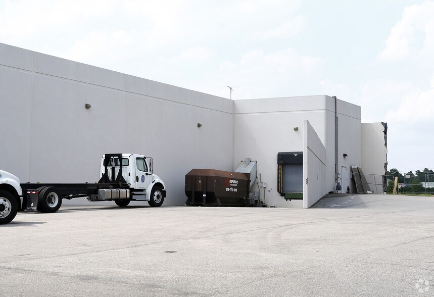 More Photos Of 6140-6240 Capital Blvd, Raleigh Freestanding For Lease