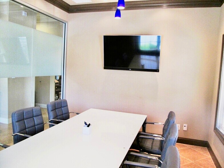 More Photos Of 4485 Tench Rd, Suwanee Office For Sale