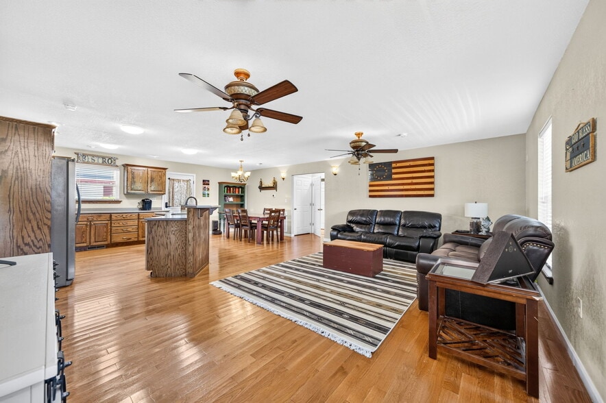 More Photos Of 105 Foothills Rd, Pikeville Multifamily For Sale