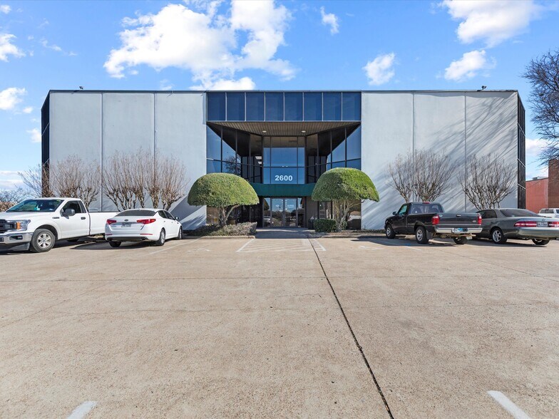 More Photos Of 2600 K Ave, Plano Office For Lease