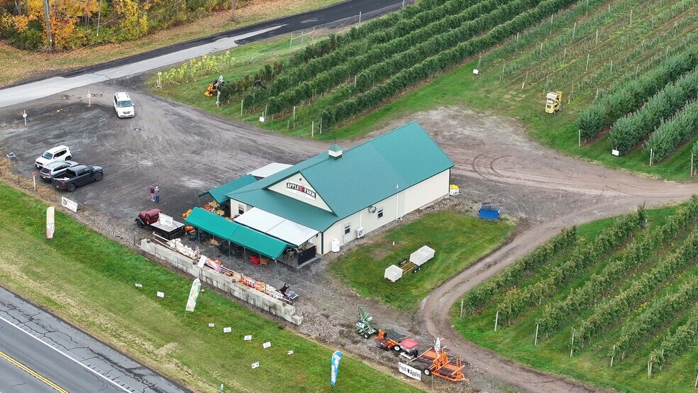 More Photos Of 5630 Norris Rd, North Rose General Retail For Sale