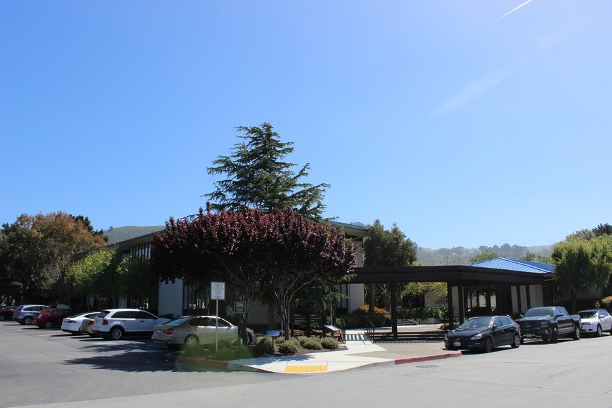 More Photos Of 26607-26625 Carmel Center Pl, Carmel Medical For Lease
