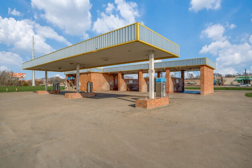 More Photos Of 317 W Princeton Dr, Princeton Carwash For Sale