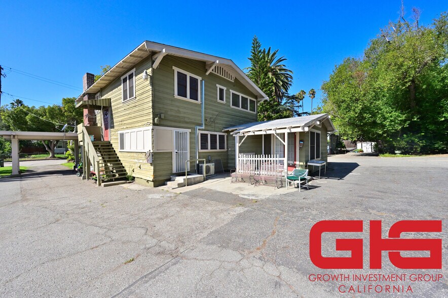 More Photos Of 536 N Madison Ave, Pasadena Apartments For Sale